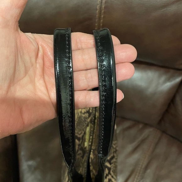 Kate Spade Bag - Picture 3 of 14